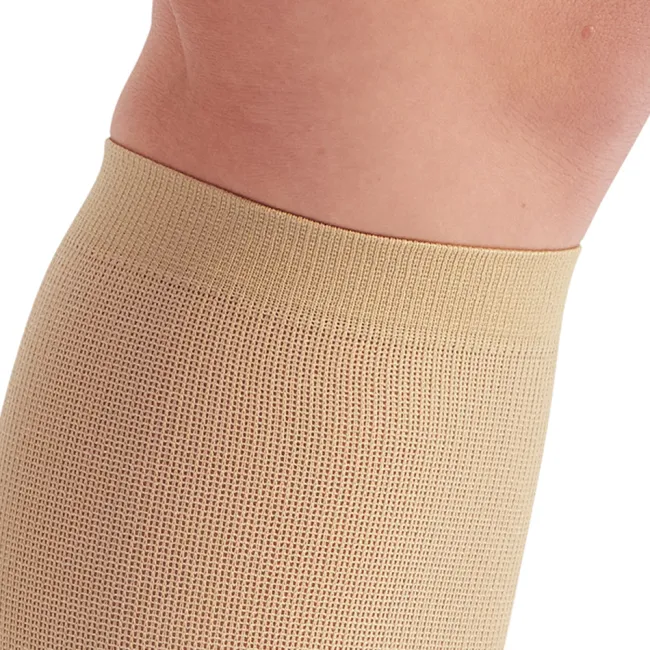 AW 113 Women's Cotton Trouser Knee High Socks 15-20 mmHg