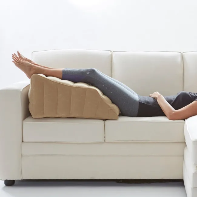 Lounge Doctor Inflatable Travel Leg Rest with Pump