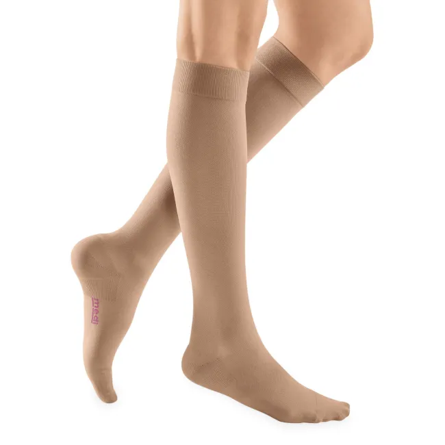 Mediven Plus Knee Highs 20-30 mmHg