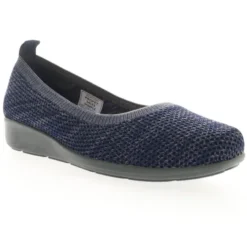 Propet Women's Yen Casual Shoes